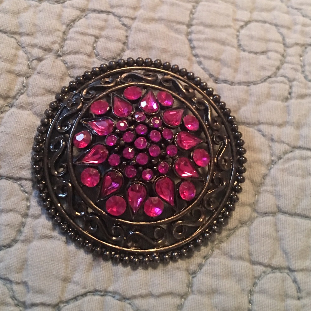 Brooch